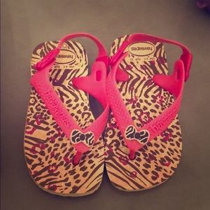 Havaianas leopard print